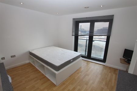 1 Brewery Wharf, Leeds City Centre, LS10 1GY - Photo 4