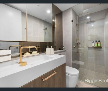 Luxury Sky Garden Living Above The Glen - Photo 4