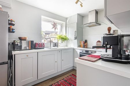 Main Road, Hathersage, Hope Valley - Photo 3