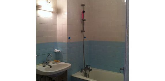 Location Appartement 2 pièces 44m² BOURGES 18000 - Photo 2