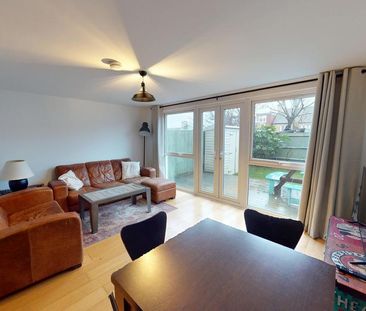 4 bedroom semi-detached house to rent - Photo 5