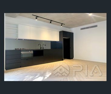 Architectural Splendor - Spacious One Bedroom Unit Now for Lease - Photo 3