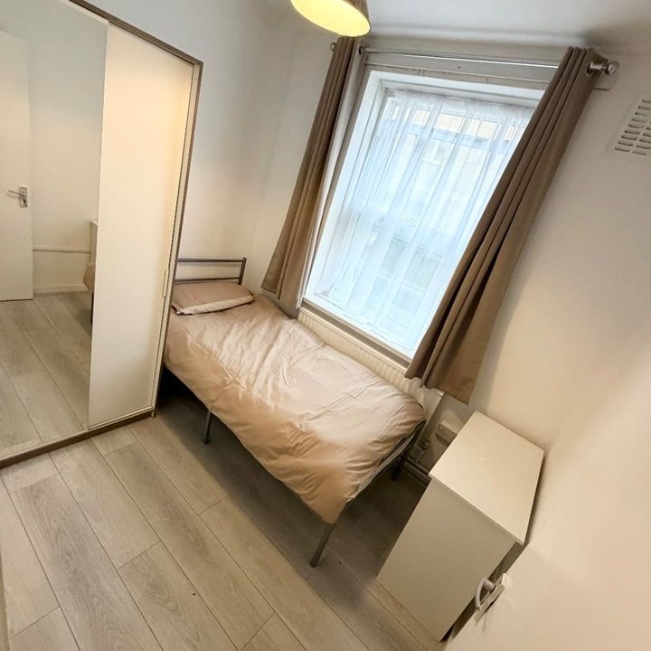 Room in a Shared House, Mcdougall House, E2 - Photo 2