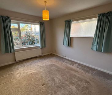 3 bedroom detached bungalow to rent - Photo 1