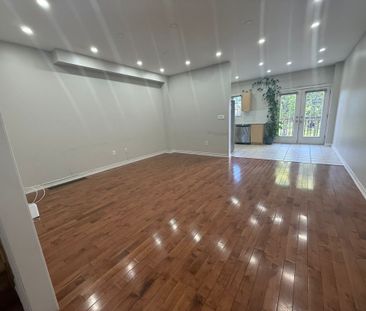 For Lease - 9 Joseph Street, Brampton, Ontario - Photo 4