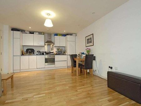 Hayward, Chatham Place, Reading, RG1 - Photo 3