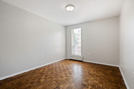 Regency Court Apartments - Kathleen - ALL INCLUSIVE - Photo 5