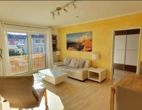 Zwischenmiete: Helle 55 m² Wohnung mit Balkon in Sülz - Photo 1