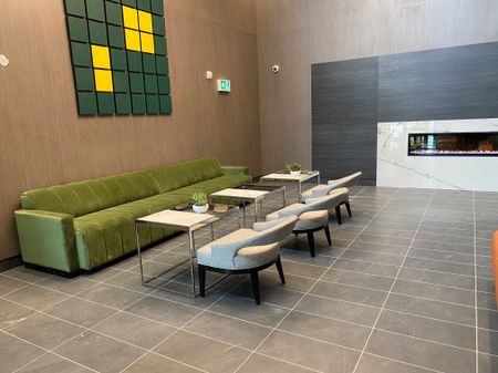 For Lease - 95 Dundas Street Unit# 228, Oakville, Ontario - Photo 3