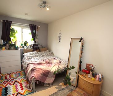 2 Bedroom Apartment, Chester - Photo 5