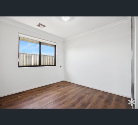 29 Havant Way, Wellard, WA 6170 - Photo 1