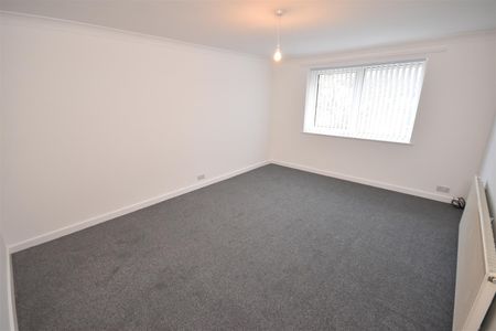 Kingsley Close, Pensby - Photo 4