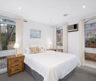 Spacious 4-Bedroom Family Home - Photo 4