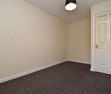 2 bedroom maisonette to rent - Photo 4