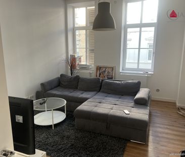 Kernsanierte, lichtdurchflutete 4 Zimmerwohnung mitten in Wiesbaden. - Photo 6