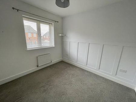 3 bedroom semi-detached house to rent - Photo 3
