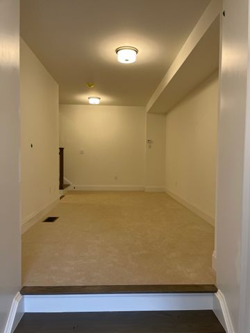 For Lease - 3322 Azam Way, Oakville, Ontario - Photo 3