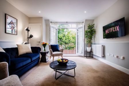 2 bedroom 1 bathroom - Photo 3