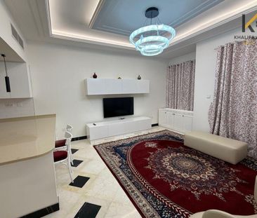 Fully Upgraded | Furnished | Huge layout - Photo 5