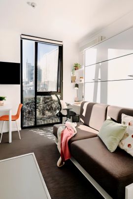 U18-Standard Studio - Photo 1