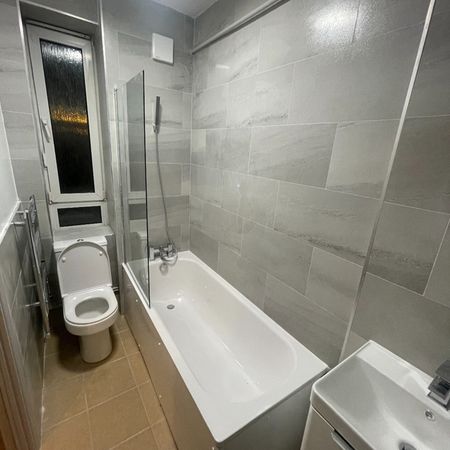 2 Bed Flat, Whites Grounds Estate, SE1 - Photo 4