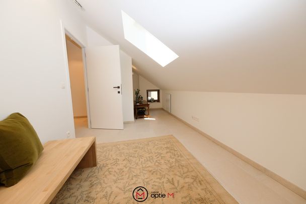 GEMEUBELD APPARTEMENT IN PRACHTIGE OMGEVING - Photo 1