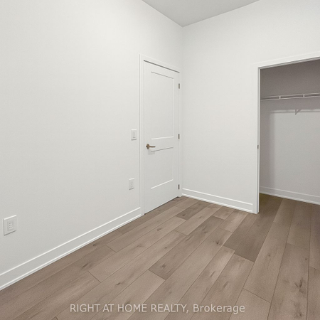 For Lease - 38 Honeycrisp Crescent Unit# 215, Vaughan, Ontario - Photo 3