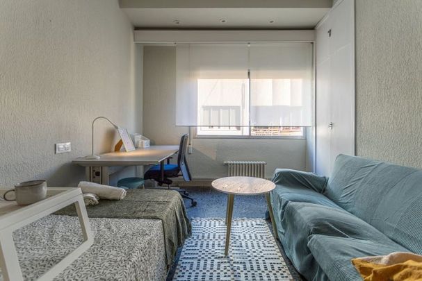 Carrer de Baldoví, Valencia, Valencian Community 46002 - Photo 1