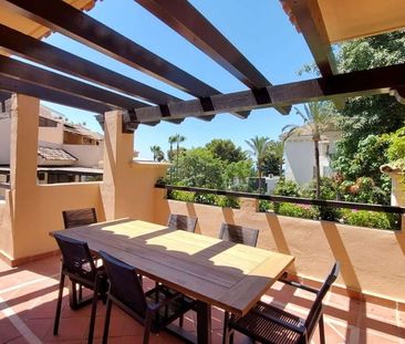 4 room luxury Duplex for rent in Marbella, Spain - Photo 2