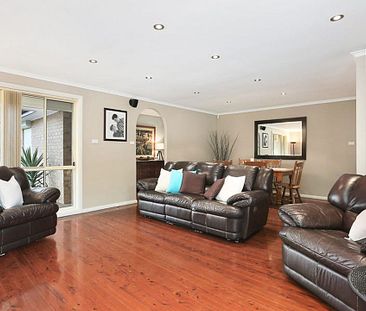 Spacious Three Bedroom Family Home - Photo 2