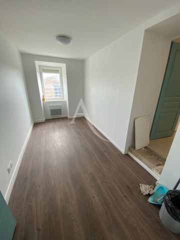 Location Maison 6 pièces 157m² - Photo 5