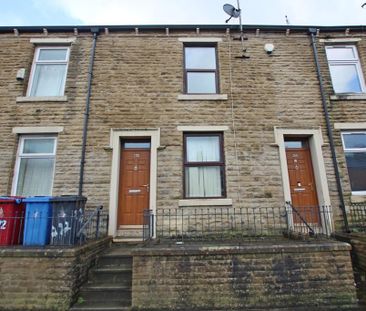 2 bedroom terraced house to rent - Photo 2