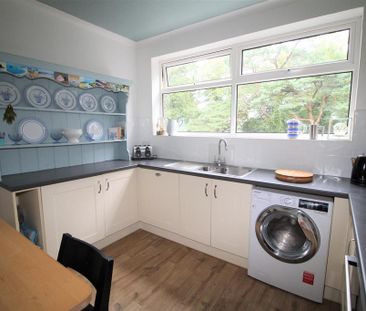 2 bedroom apartment to rent - Photo 6