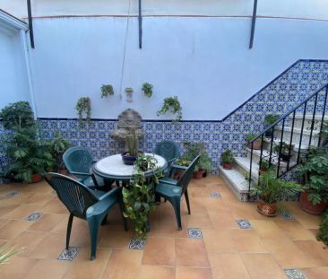 Alquiler de chalet adosado en Calle Virgen de Gracia - Photo 4