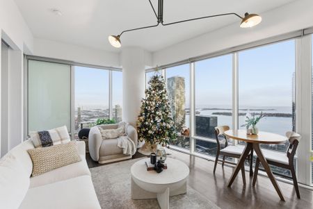 For Lease - 8 The Esplanade Street Unit# 5210, Toronto, Ontario - Photo 2