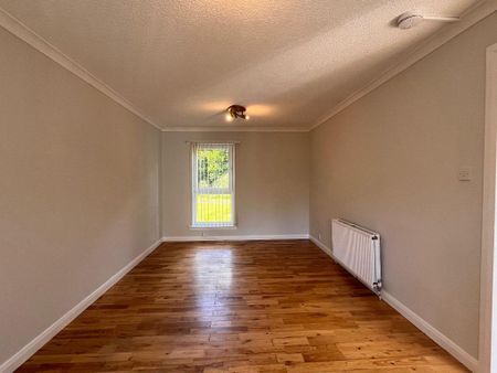 1 bedroom ground floor maisonette to rent - Photo 3