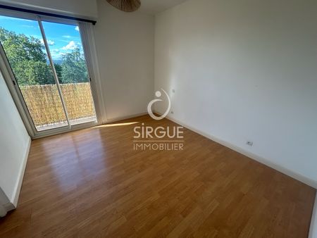 Location Appartement 3 pièces 78m² ALBI 81000 - Photo 3