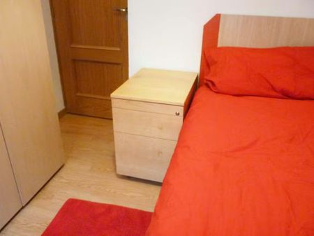 Calle Hortensia, Getafe, Community of Madrid 28903 - Photo 5