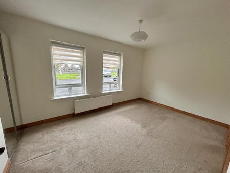 12 Rugby Road, Coleraine, BT52 1XR - Photo 4