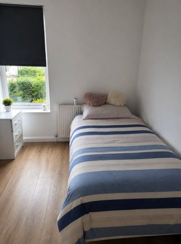 Room in a Shared House, Minstead Road, B24 - Photo 2