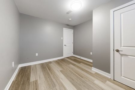 For Lease - 99 Fred Cook Drive Unit# Lower, Bradford West Gwillimbury, Ontario - Photo 2