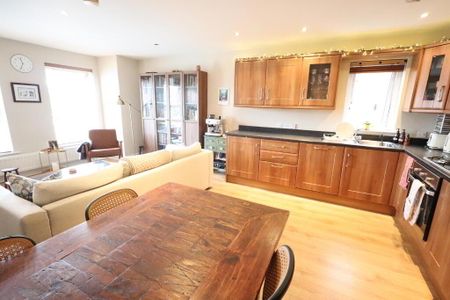 14 Moyola Manor, Newtownabbey, BT36 5FD - Photo 2