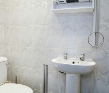 Royal Canal Terrace, Dublin - Photo 5