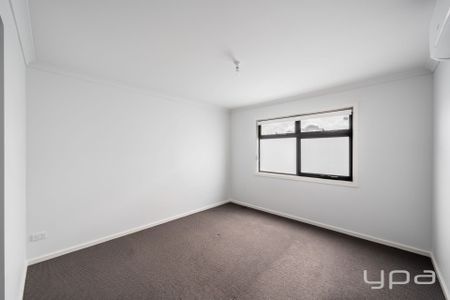 Location Location! - Photo 4