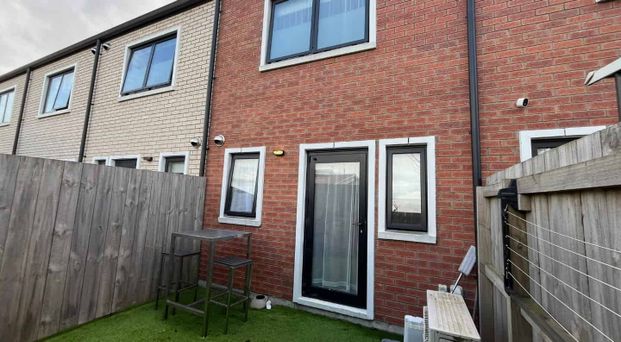 Favona Townhouse - Photo 1