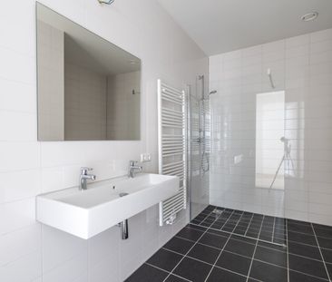 Te huur: Van Oldenbarneveltplaats 18 E - Photo 4