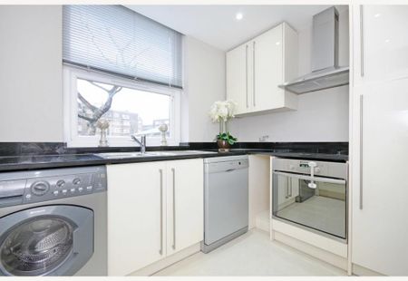 3 bedroom flat to rent - Photo 4