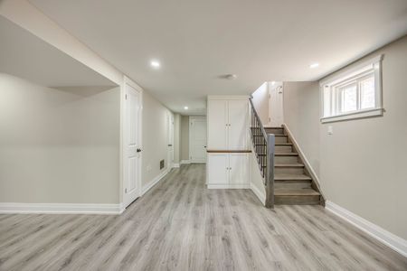 For Lease - 577 Trudale Court, Oakville, Ontario - Photo 3