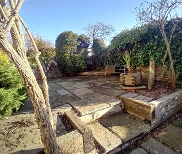 2 bedroom terraced house to rent - Photo 6