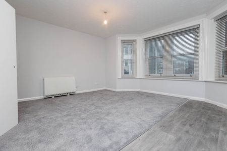 1 bed flat to rent in Fir Vale Road, Bournemouth, BH1 - Photo 4